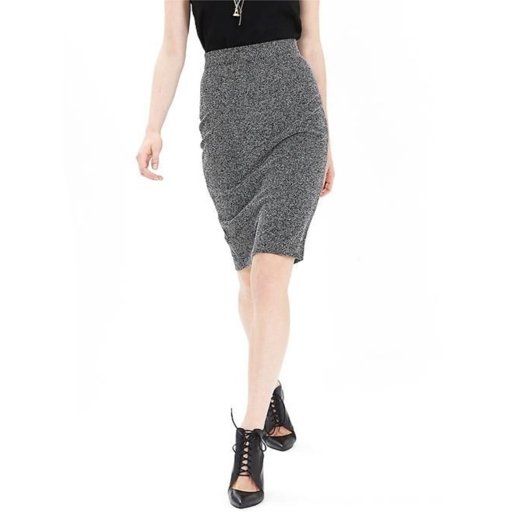 Banana Republic Pencil Skirt